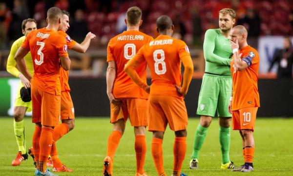 欧洲杯上的荷兰球员：荷兰足球的荣耀